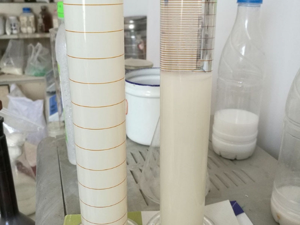 水性膨润土